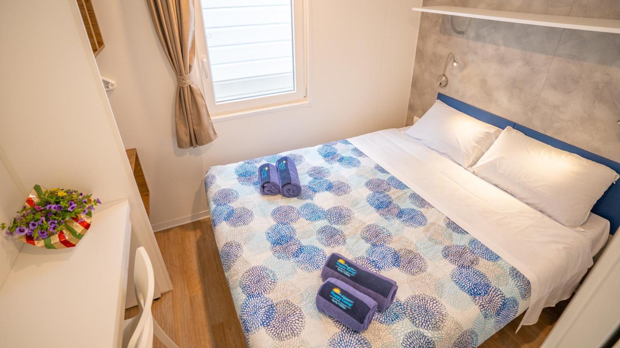 Campeggio Happy Camp Mobile Homes In Bella Italia Peschiera del Garda