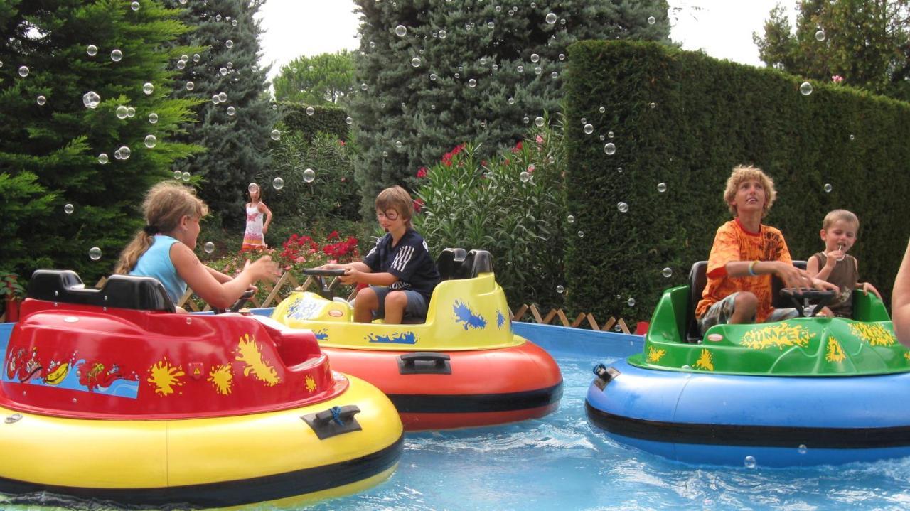 Happy Camp Mobile Homes In Bella Italia * Peschiera del Garda